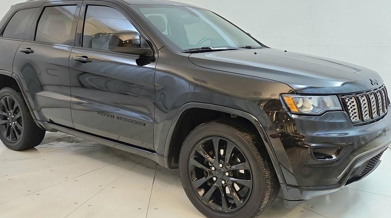 JEEP GRAND CHEROKEE 2018 1C4RJFAG6JC272815 image